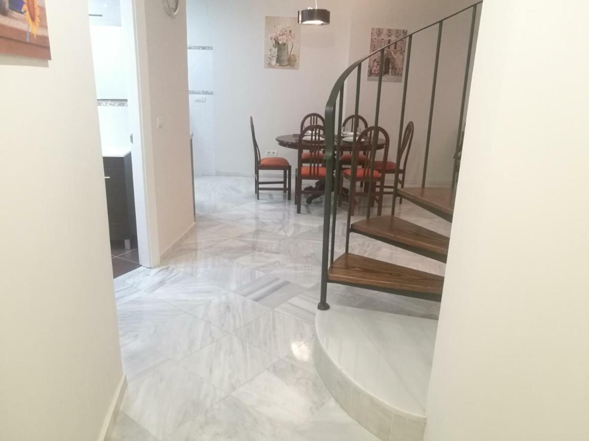 Apartamentos Edificio Vicente Málaga Exteriör bild