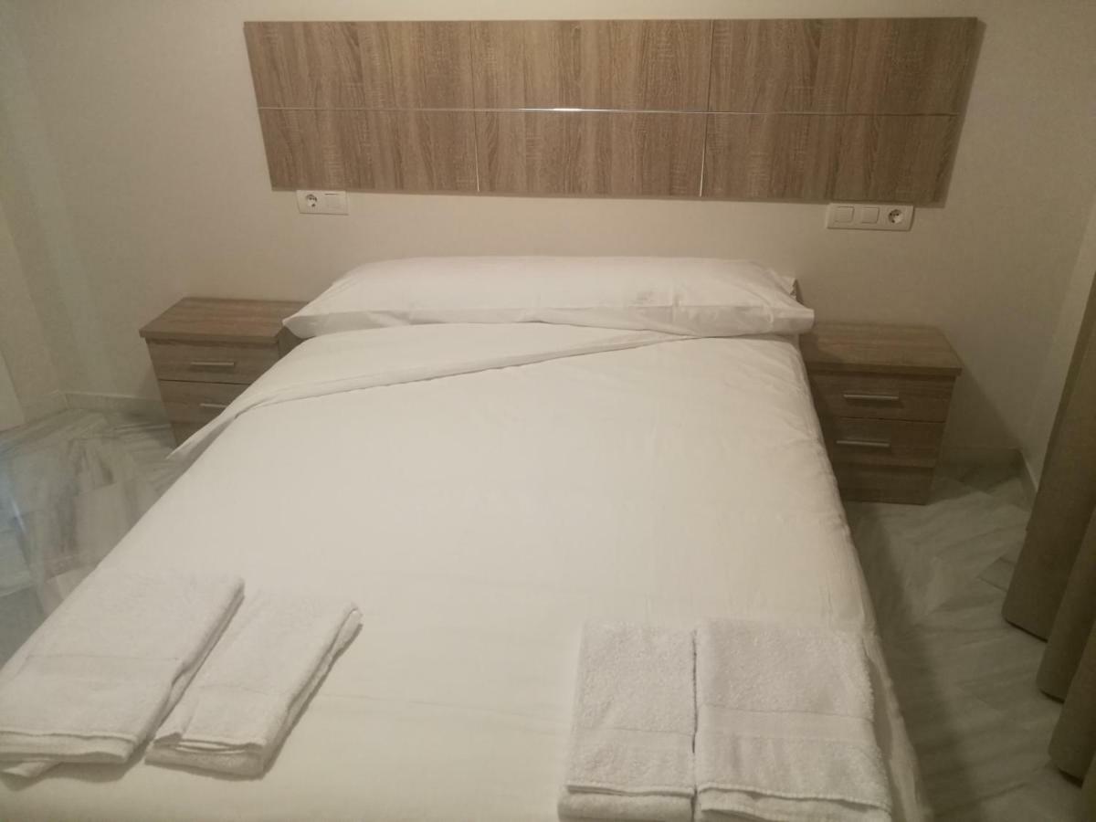 Apartamentos Edificio Vicente Málaga Exteriör bild