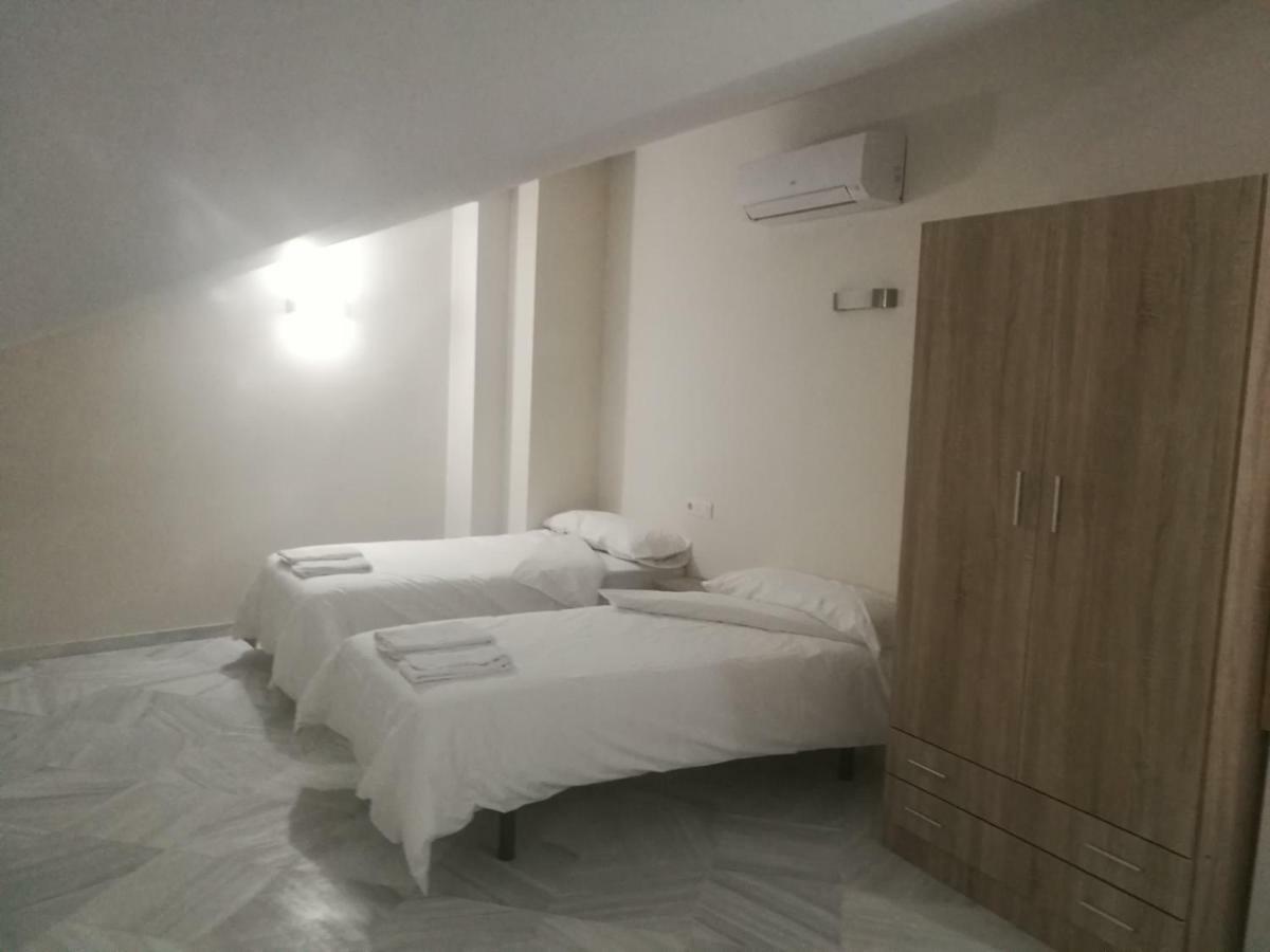 Apartamentos Edificio Vicente Málaga Exteriör bild
