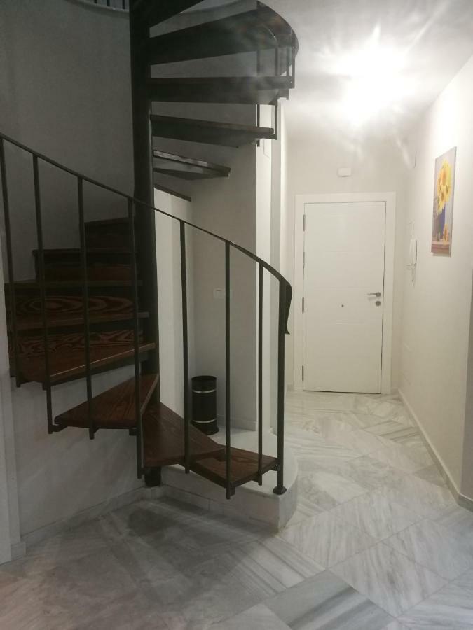 Apartamentos Edificio Vicente Málaga Exteriör bild
