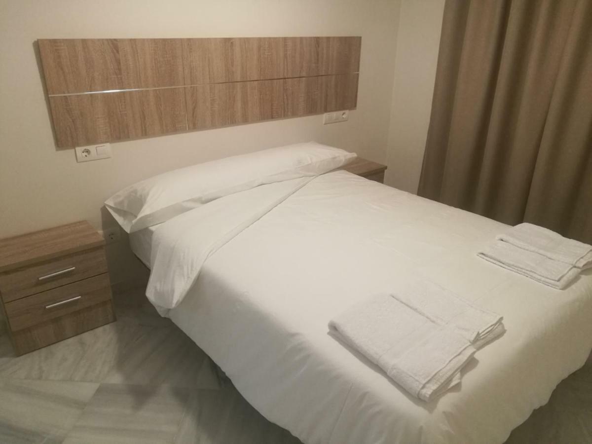Apartamentos Edificio Vicente Málaga Exteriör bild