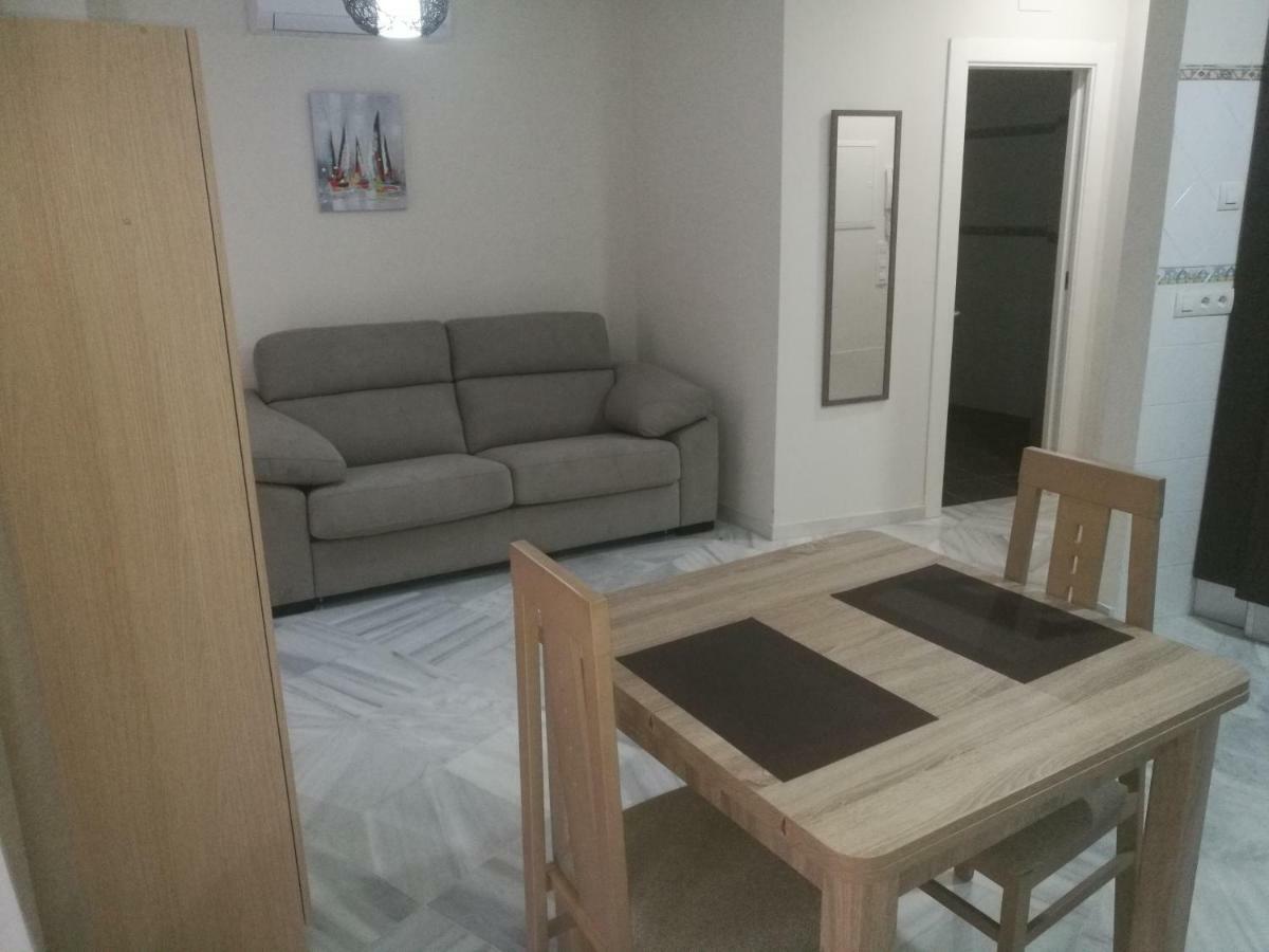 Apartamentos Edificio Vicente Málaga Exteriör bild