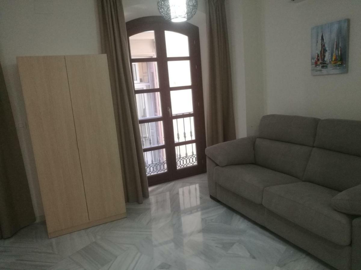 Apartamentos Edificio Vicente Málaga Exteriör bild