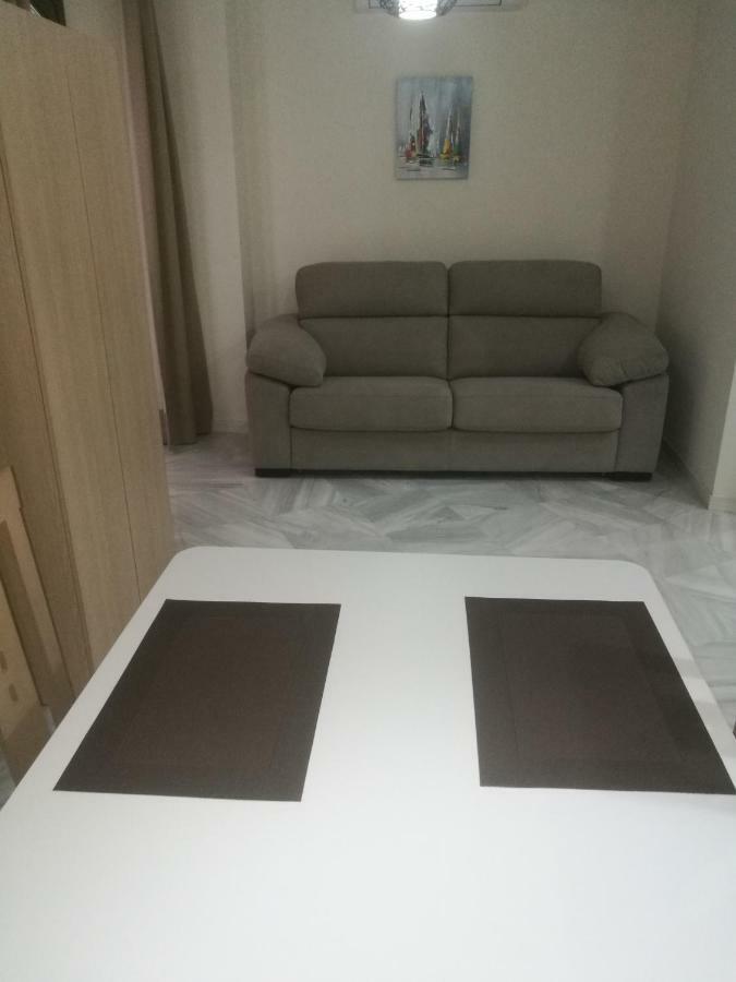Apartamentos Edificio Vicente Málaga Exteriör bild