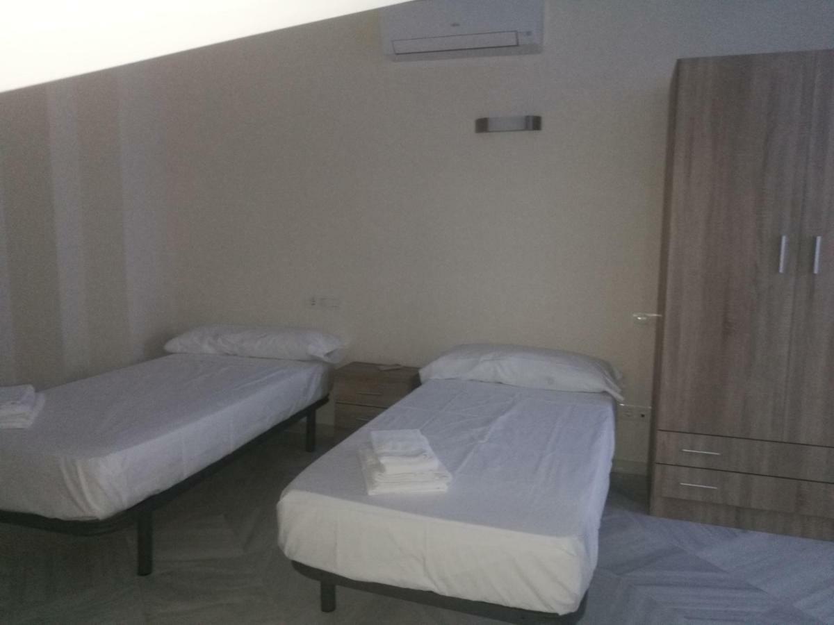 Apartamentos Edificio Vicente Málaga Exteriör bild